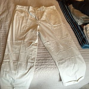 Men’s light khakis 40